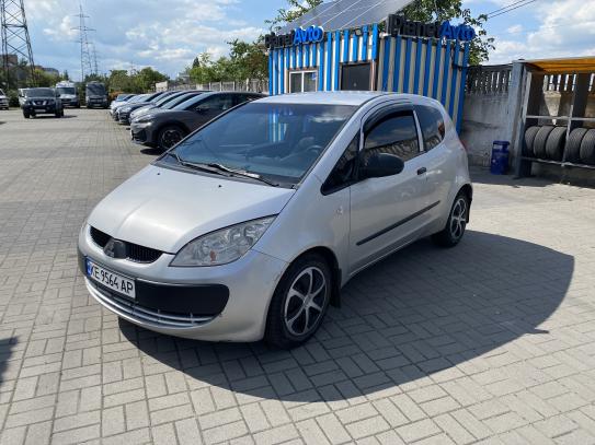 Mitsubishi Colt                            2006г. в рассрочку