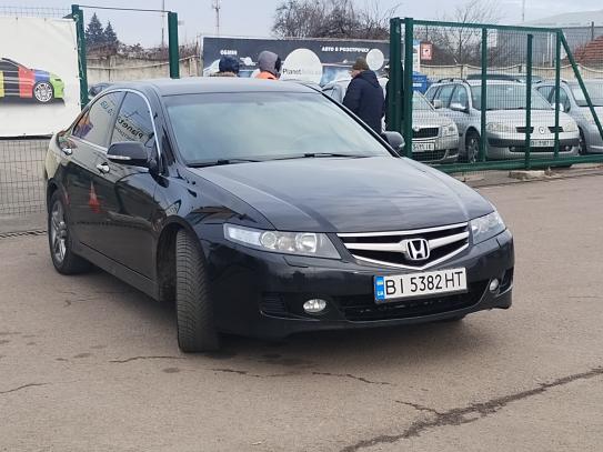 Honda Accord                          2007г. в рассрочку