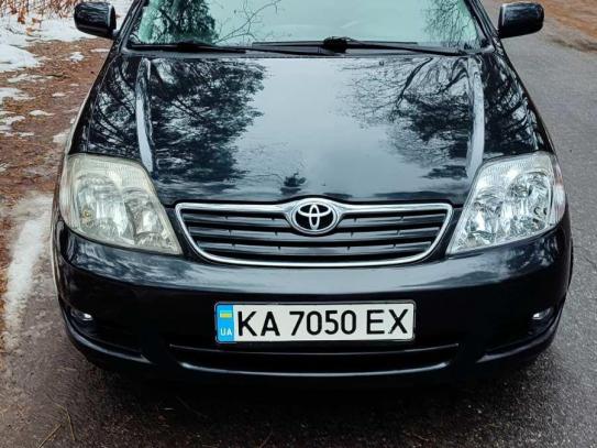 Toyota Corolla 2005р. у розстрочку