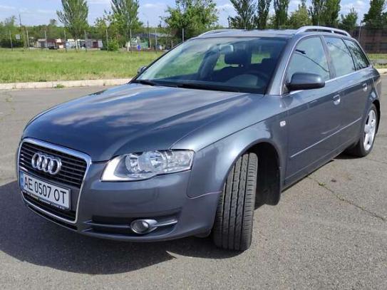 Audi A4 2007г. в рассрочку