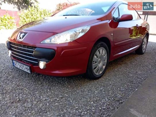 Peugeot 307                             2005г. в рассрочку