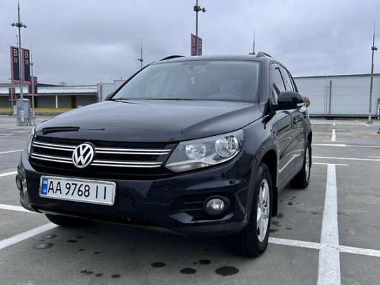 Volkswagen Tiguan
                          2012г. в рассрочку