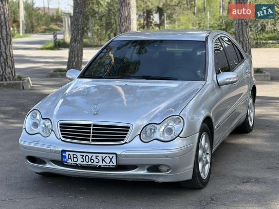 Mercedes-benz C-class                         2000г. в рассрочку