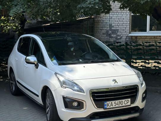 Peugeot 3008
                            2015г. в рассрочку