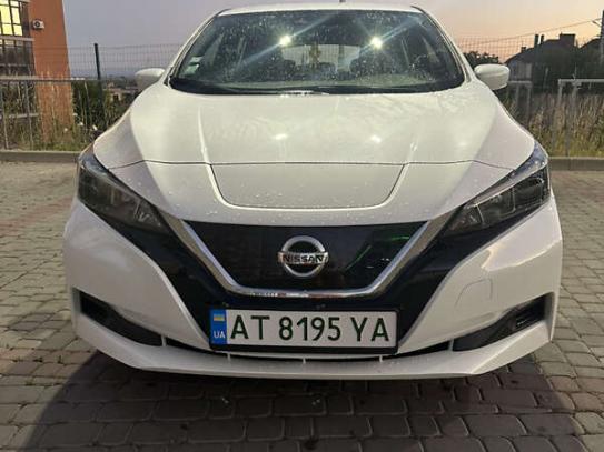 Nissan Leaf                            2019г. в рассрочку