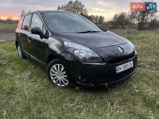 Renault Grand scenic 2010г. в рассрочку