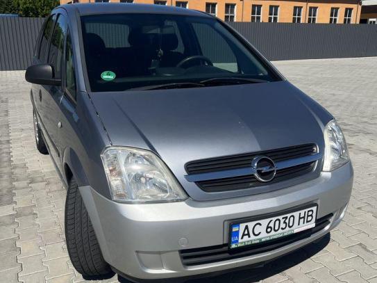 Opel Meriva
                          2003г. в рассрочку