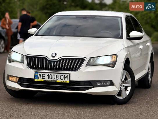 Skoda Superb
                          2016г. в рассрочку