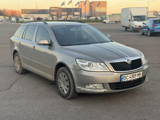 Skoda Octavia
                         2013г. в рассрочку