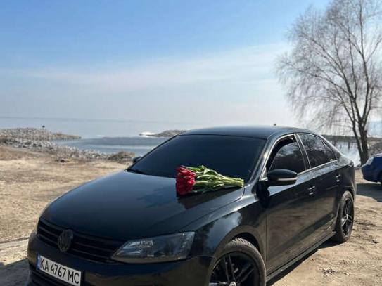 Volkswagen Jetta
                           2016г. в рассрочку