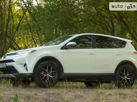 Toyota Rav4 2016г. в рассрочку