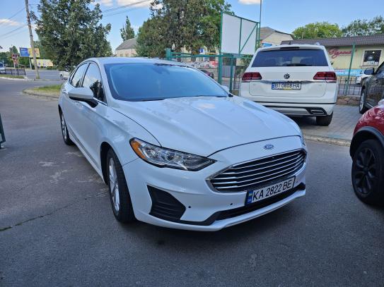 Ford Fusion 2019г. в рассрочку