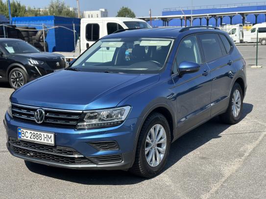 Volkswagen Tiguan 2017р. у розстрочку