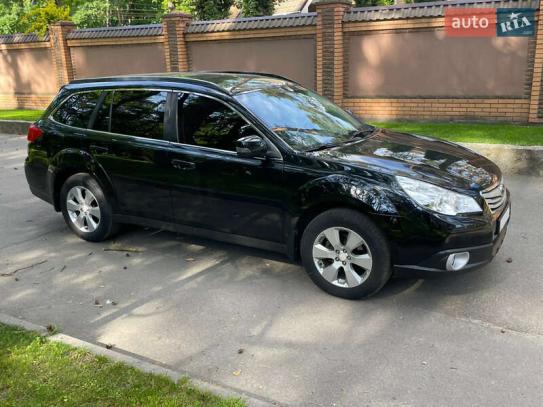Subaru Outback 2011р. у розстрочку