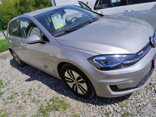 Volkswagen E-golf                          2017г. в рассрочку