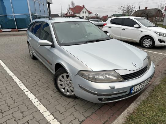 Renault Laguna 2002р. у розстрочку