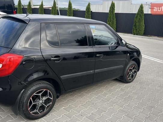 Skoda Fabia
                           2007г. в рассрочку