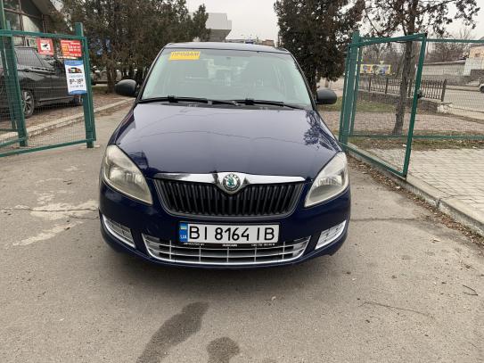 Skoda Fabia
                           2011г. в рассрочку