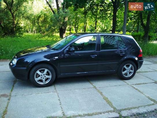 Volkswagen Golf
                            2003г. в рассрочку