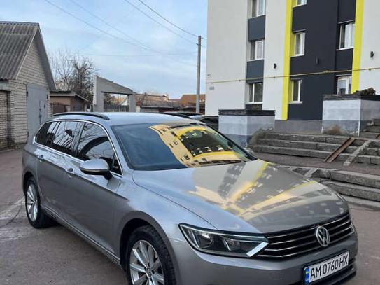 Volkswagen Passat                          2015г. в рассрочку