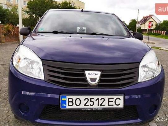 Dacia Sandero
                         2009г. в рассрочку