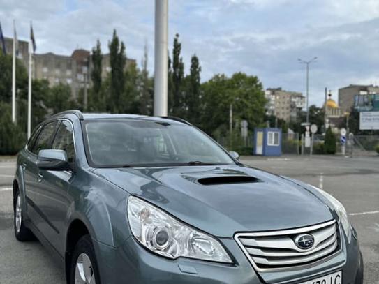 Subaru Outback 2010р. у розстрочку