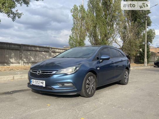 Opel Astra 2016р. у розстрочку