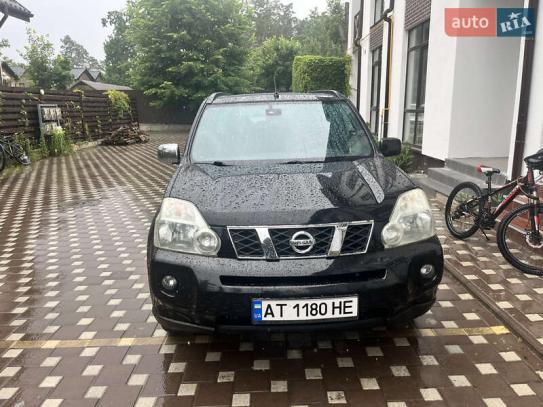 Nissan X-trail 2007р. у розстрочку