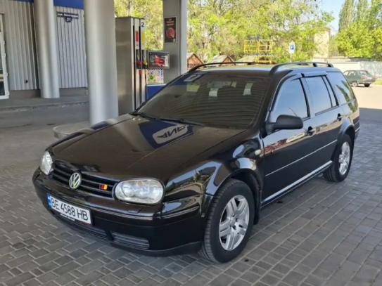 Volkswagen Golf
                            2003г. в рассрочку