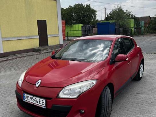 Renault Megane 2010р. у розстрочку