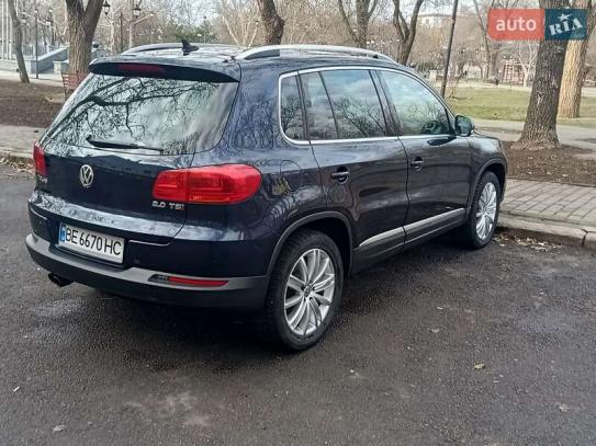 Volkswagen Tiguan
                          2013г. в рассрочку
