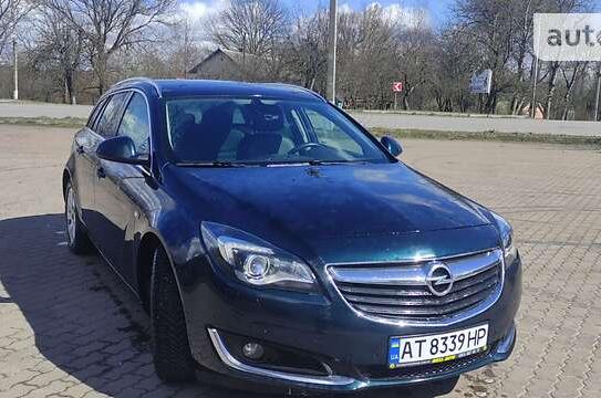 Opel Insignia 2015р. у розстрочку