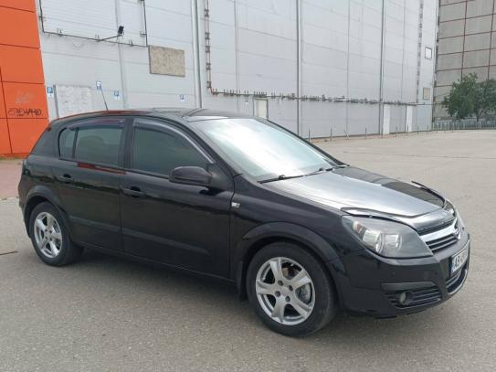 Opel Astra                           2006г. в рассрочку