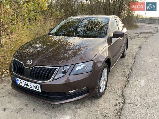 Skoda Octavia 2017г. в рассрочку