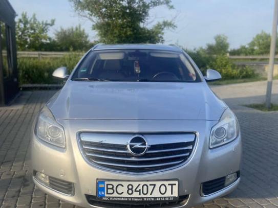 Opel Insignia                        2009г. в рассрочку