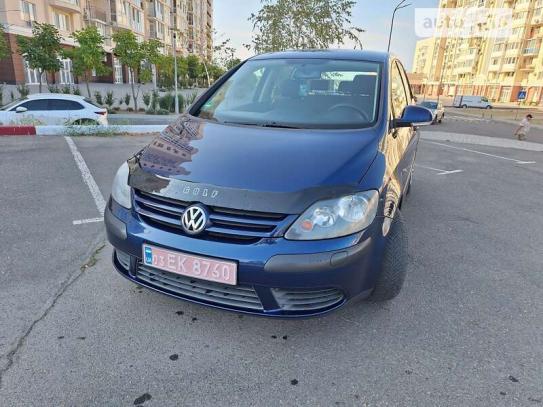 Volkswagen Golf plus 2005р. у розстрочку