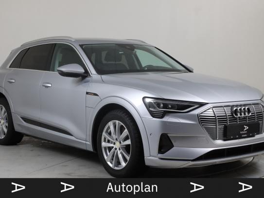 Audi E-tron 2021г. в рассрочку