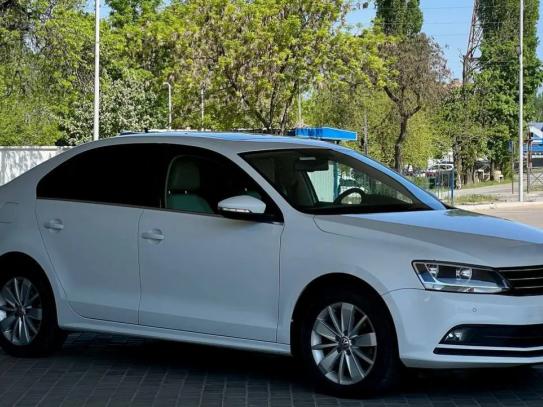 Volkswagen Jetta                           2016г. в рассрочку