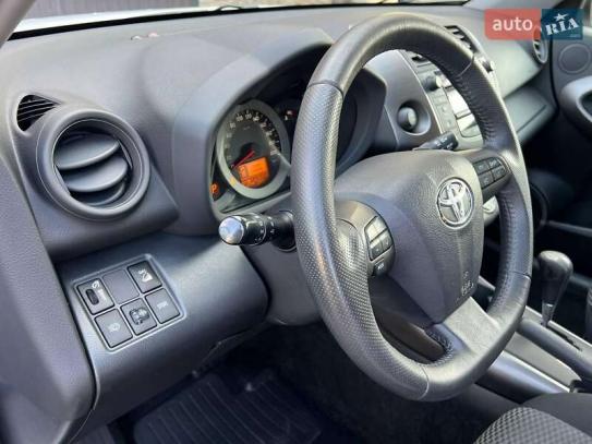 Toyota Rav4
                            2011г. в рассрочку