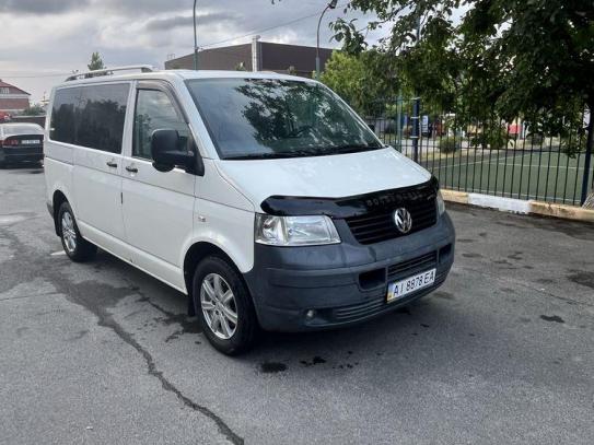 Volkswagen Transporter 2008р. у розстрочку