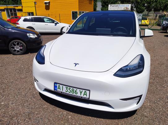 Tesla Model y 2021р. у розстрочку