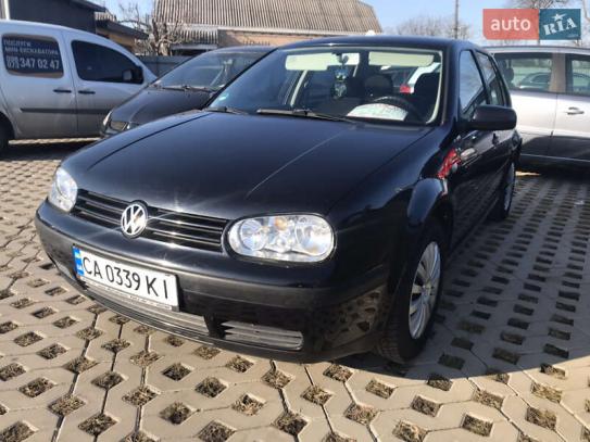 Volkswagen Golf                            2001г. в рассрочку