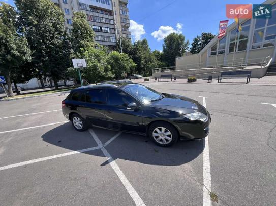 Renault Laguna 2008г. в рассрочку