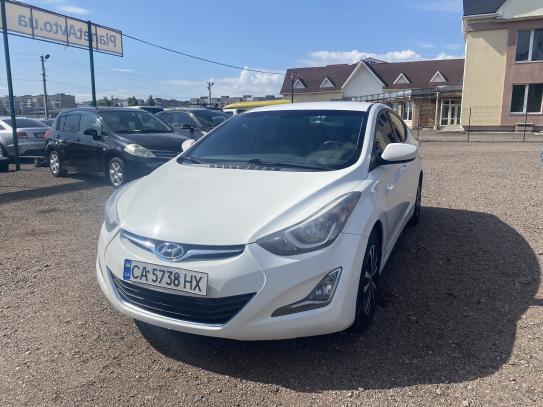 Hyundai Elantra
                         2014г. в рассрочку