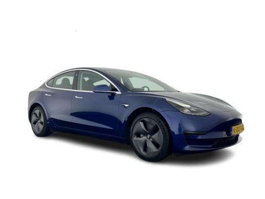 Tesla Model 3 2020р. у розстрочку