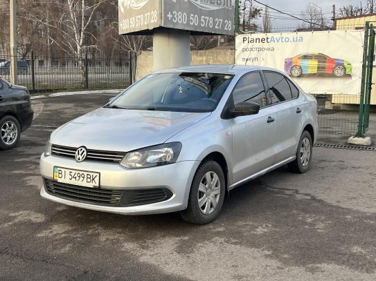 Volkswagen Polo                            2011г. в рассрочку