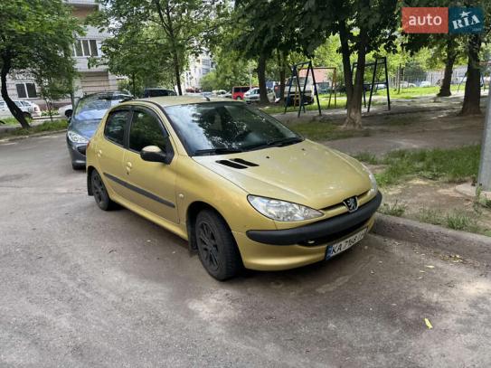Peugeot 206                             2005г. в рассрочку