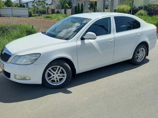 Skoda Octavia 2012г. в рассрочку