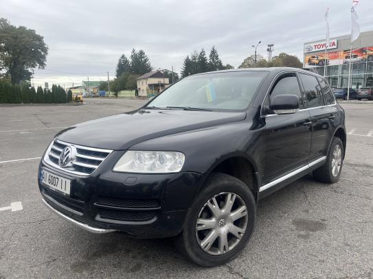 Volkswagen Touareg 2005р. у розстрочку