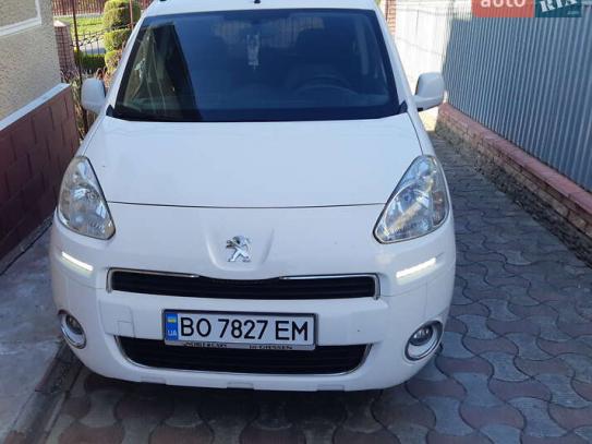Peugeot Partner 2014г. в рассрочку